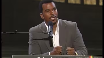 Craig Robinson live on tour